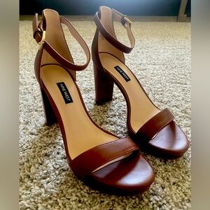 Brand New Nine Wesr Brown leather heels